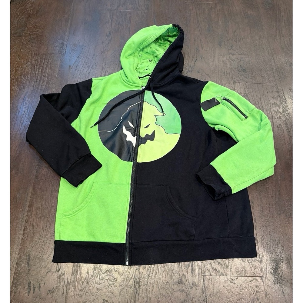 Nightmare Before Christmas Oogie Boogie Glow Split Shirt‎
